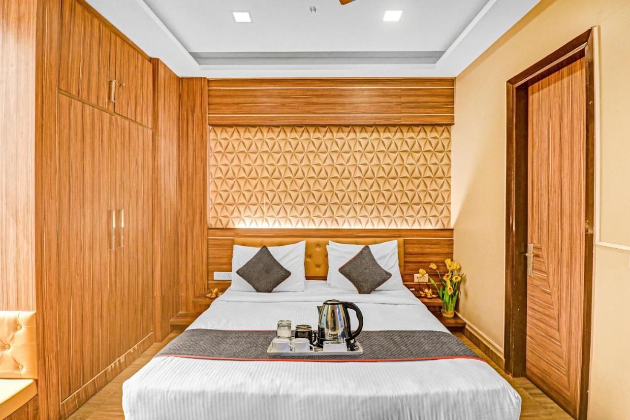 Отель Townhouse 450 Dwarka Дели Экстерьер фото